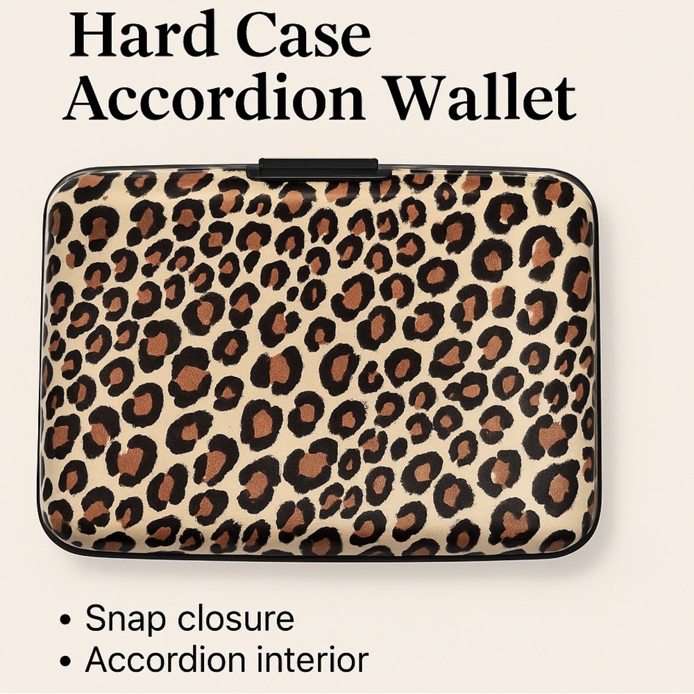 Leopard Print Hard Case Accordion Wallet – Card Holder NIB